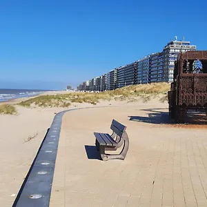 Beachstudio Westende With Sea View Appartement Middelkerke