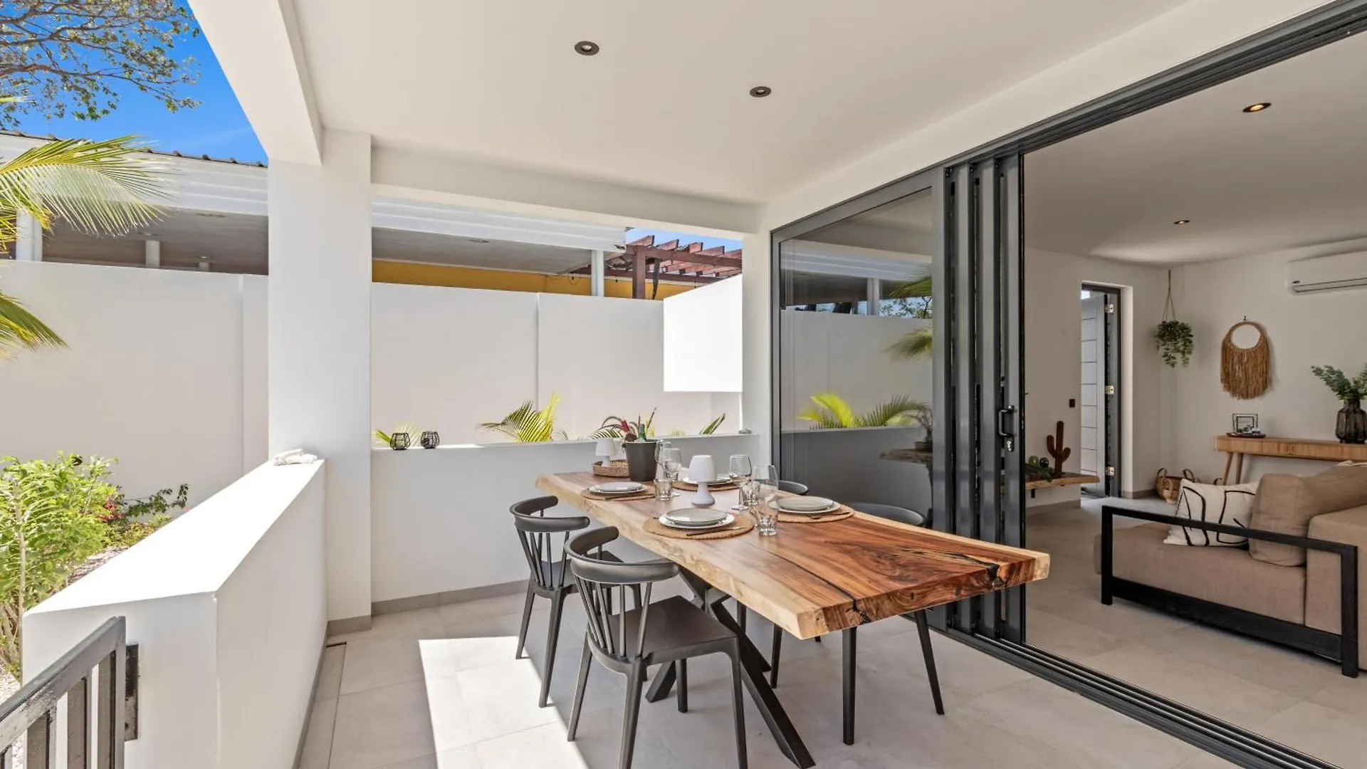 Zon&Zo Luxurious Apartment In Jan Thiel
